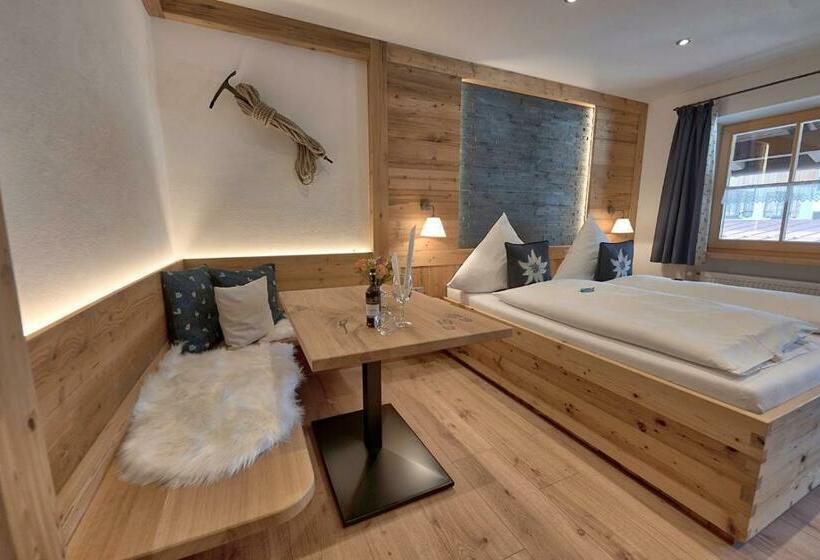 پانسیون Gästehaus Zum Wurm