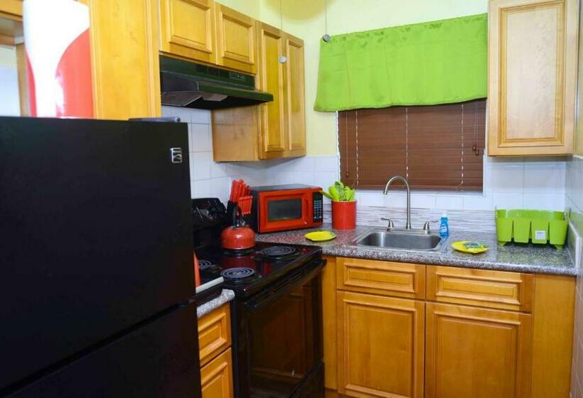 펜션 Jubilee Gardens Freeport