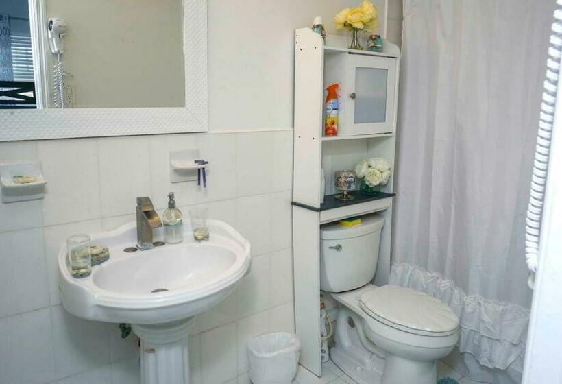 펜션 Jubilee Gardens Freeport