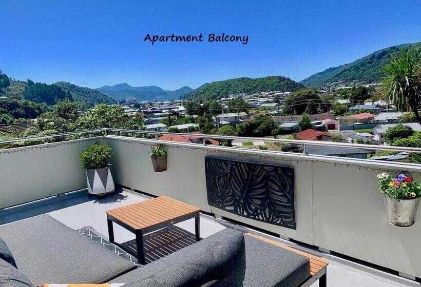 פנסיון Koru Havenz