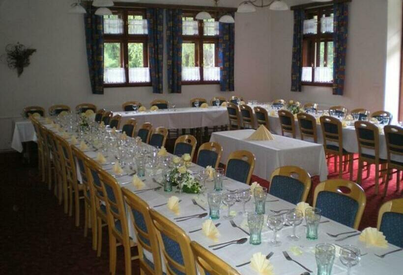 פנסיון Penzion U Ráztoky