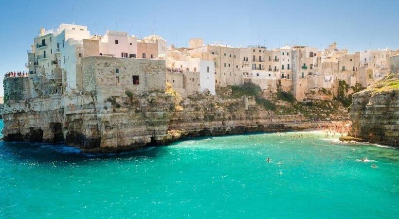 פנסיון Tre Archi Apartment & Relais