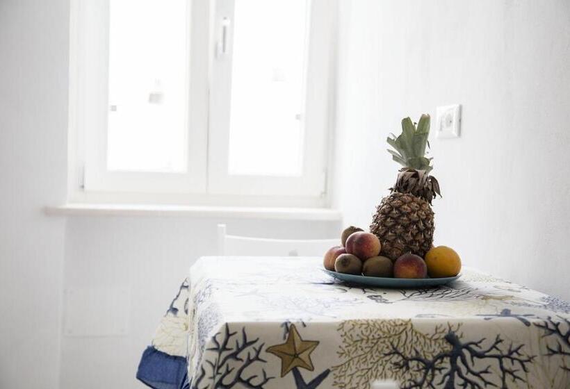 פנסיון Tre Archi Apartment & Relais