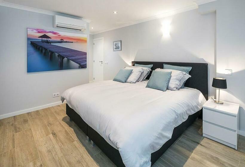 بنسيون Villa Benagil With Stunning Views And Roof Terrace With Private Heated Pool