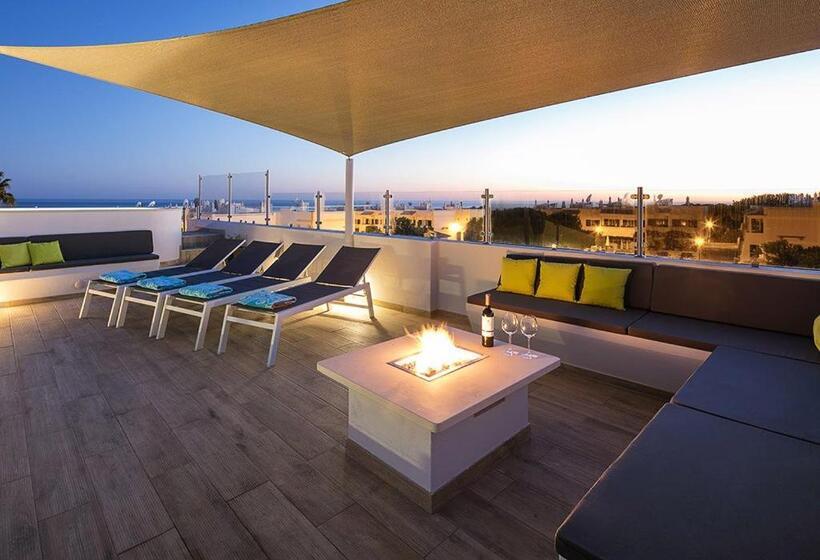 بنسيون Villa Benagil With Stunning Views And Roof Terrace With Private Heated Pool