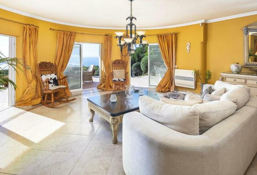 پانسیون Villa Vale De Lapa Amazing Sea Views Heated Swimming Pool Jacuzzi Ac   Stunning House