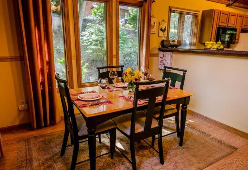 منتجع Asheville Cabins Of Willow Winds