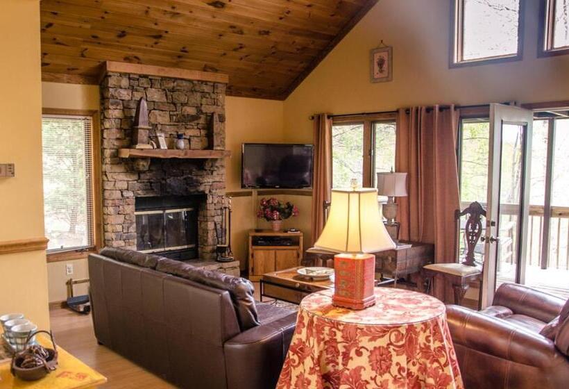 منتجع Asheville Cabins Of Willow Winds