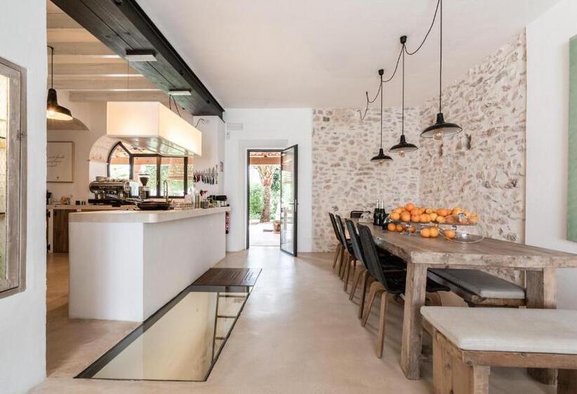 渡假胜地 Can Sull