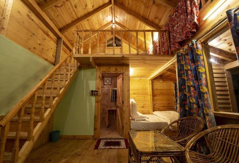 리조트 Mid Conifer Cottage