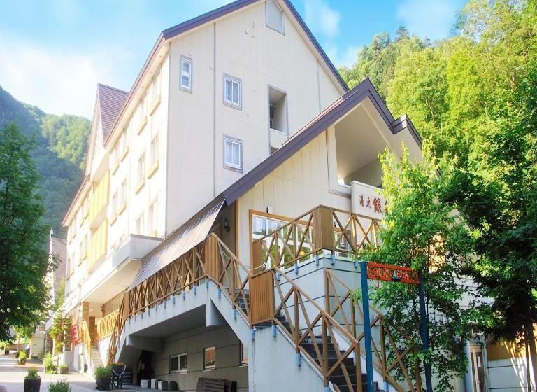 ריוקאן Yumoto Ginsenkaku