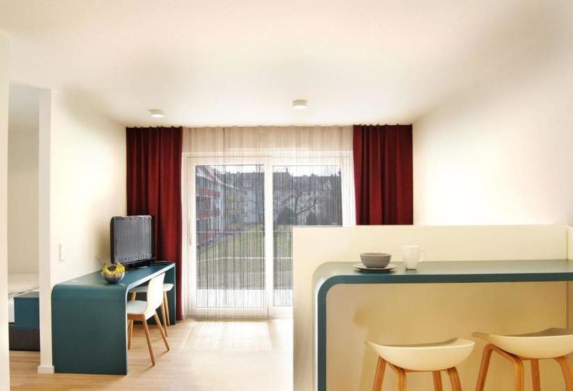 Seeger Living Premium West