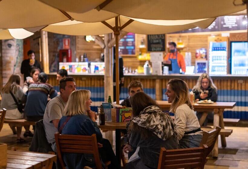 Viajero Paracas Hostel