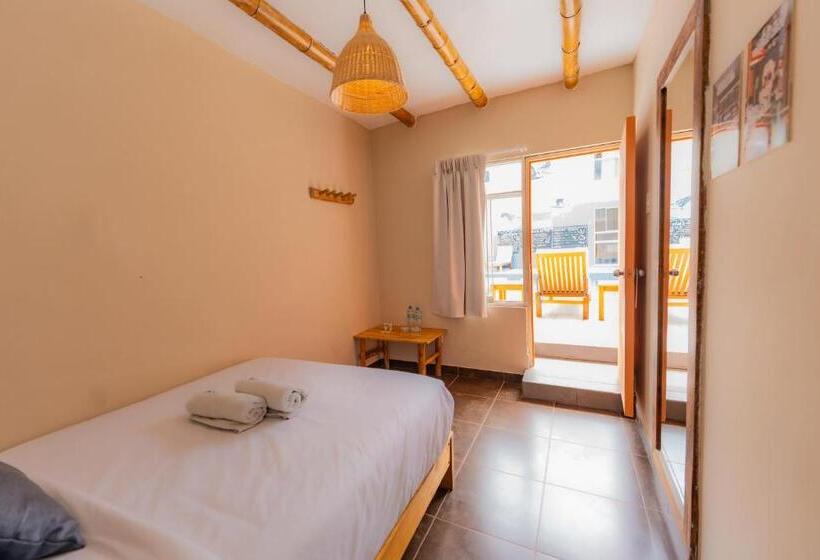 Viajero Paracas Hostel