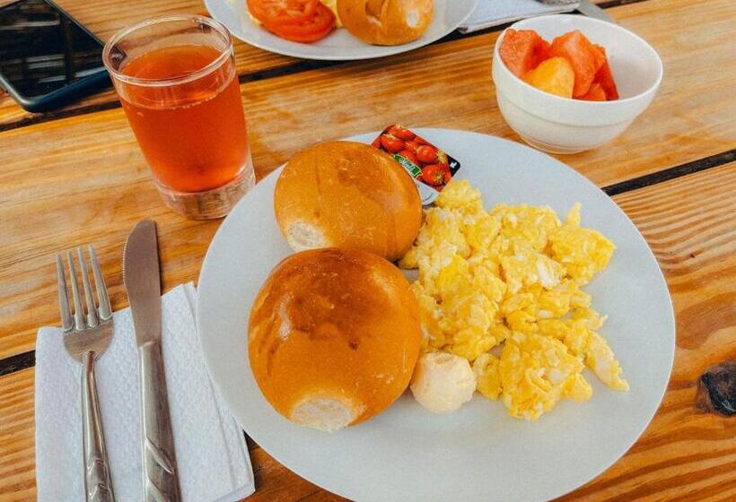 Viajero Paracas Hostel