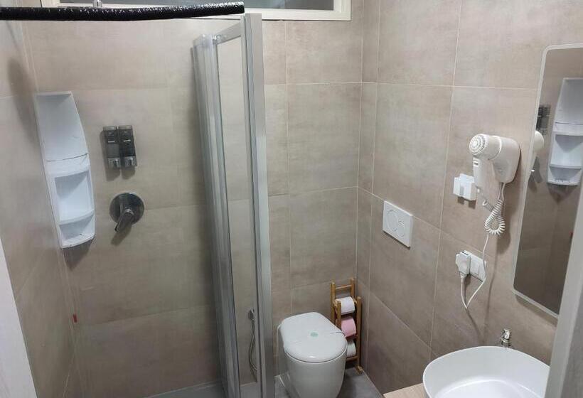 הוסטל Cornizzolo Bed Breakfast