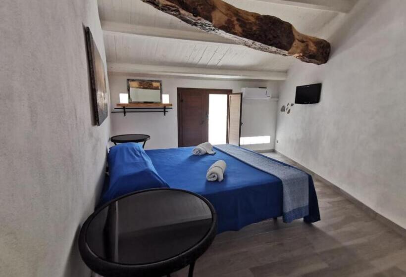 ベッドアンドブレックファースト Ai Monachelli