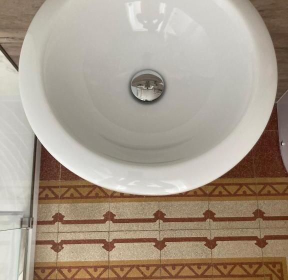 تختخواب و صبحانه Domus Aleria Deluxe Rooms