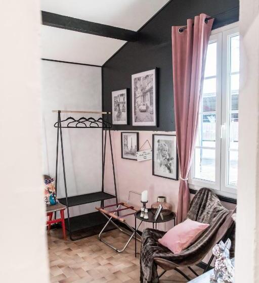 ベッドアンドブレックファースト La Norélie