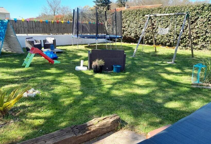 ベッドアンドブレックファースト La Norélie