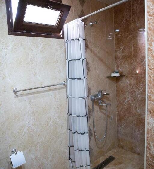 مبيت وإفطار Noravank L And L