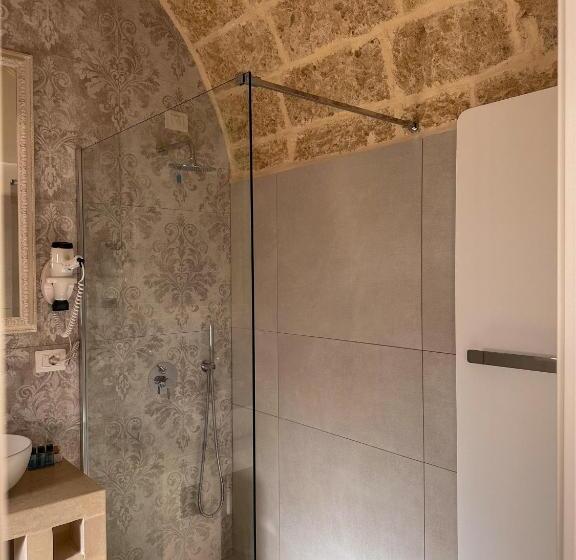 مبيت وإفطار Palazzo Alma Luxury Rooms