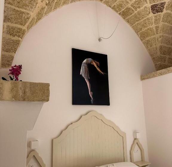 مبيت وإفطار Palazzo Alma Luxury Rooms