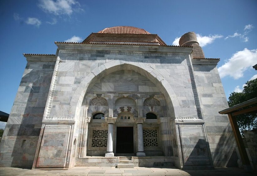 צימר Puli Stone Houses