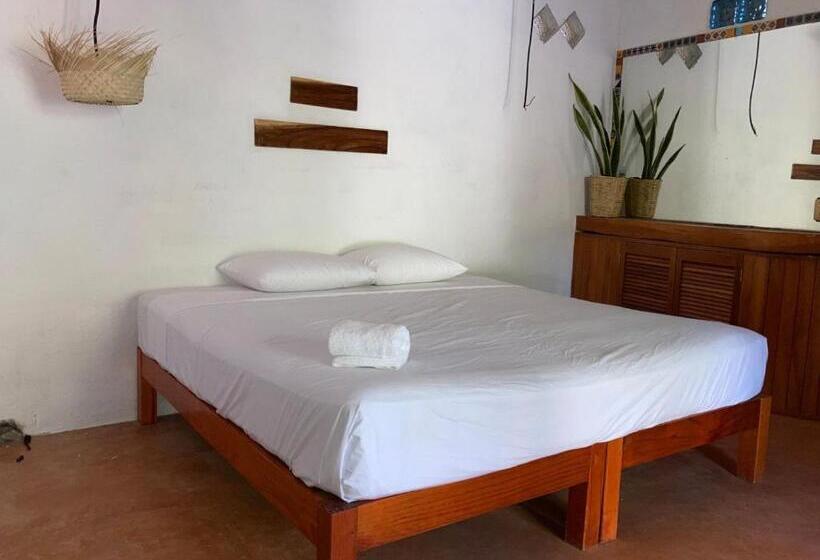 تختخواب و صبحانه Punta Mar