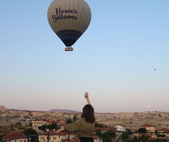 민박 Underground Cave Suites