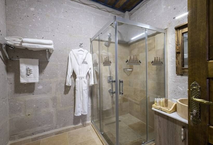 민박 Underground Cave Suites