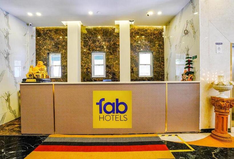 Fabhotel Prime Golden Emerald   Nr St Mary S Church Cni