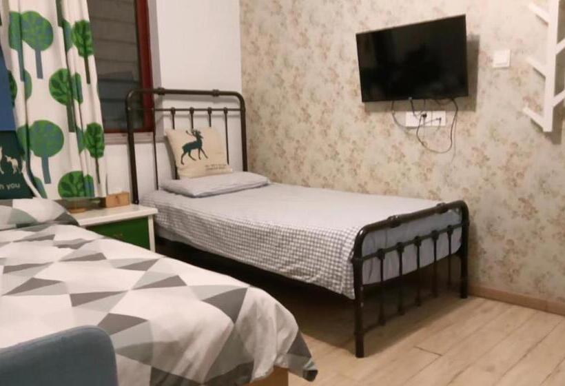 Hangzhou Citynest Music B&b 杭州栖息地音乐桌游民宿
