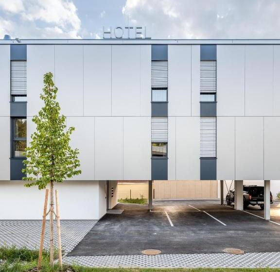 هتل At Home   Late Arrival Self Check In