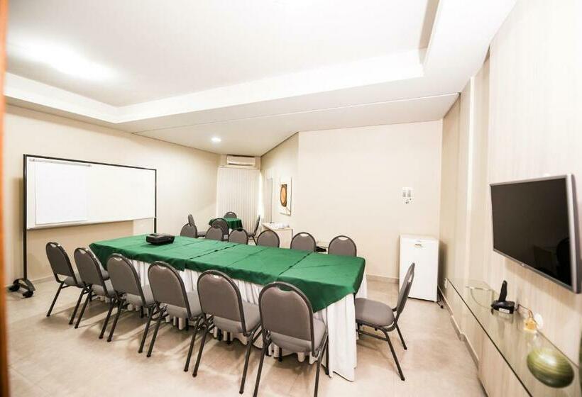 ホテル Balsas Premier