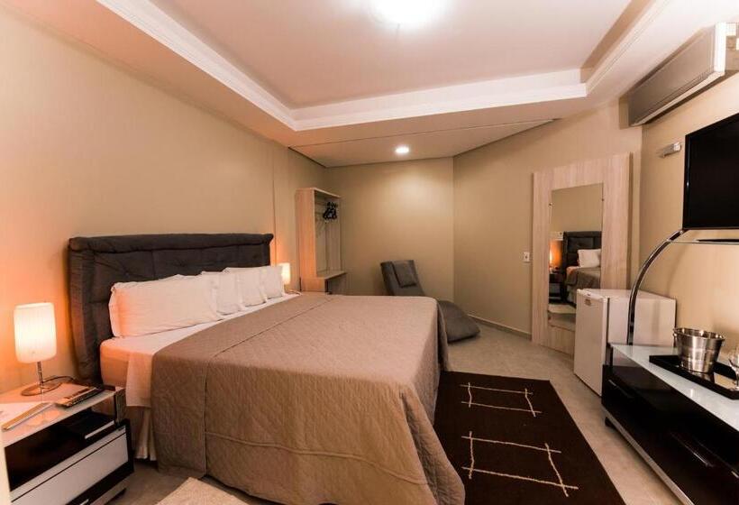 ホテル Balsas Premier