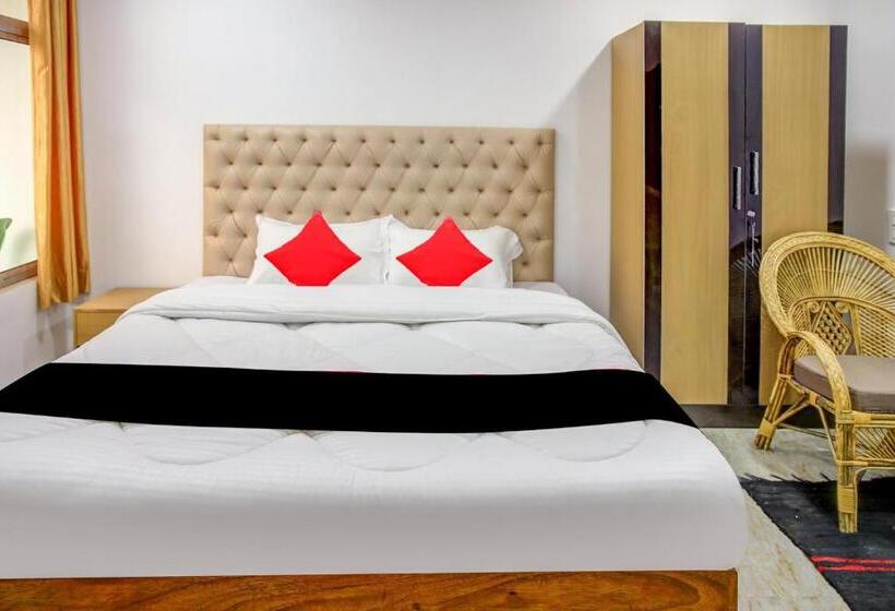 酒店 Capital O 80186 Kalimpong Inn