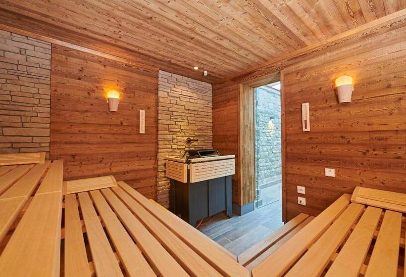 ホテル Cavallestro Deluxe