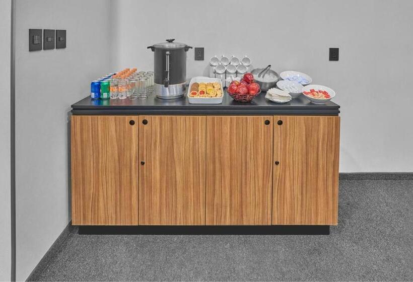 فندق City Express By Marriott Lagos De Moreno