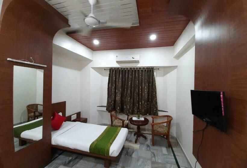 City Palace Hotel होटल सिटी पैलेस