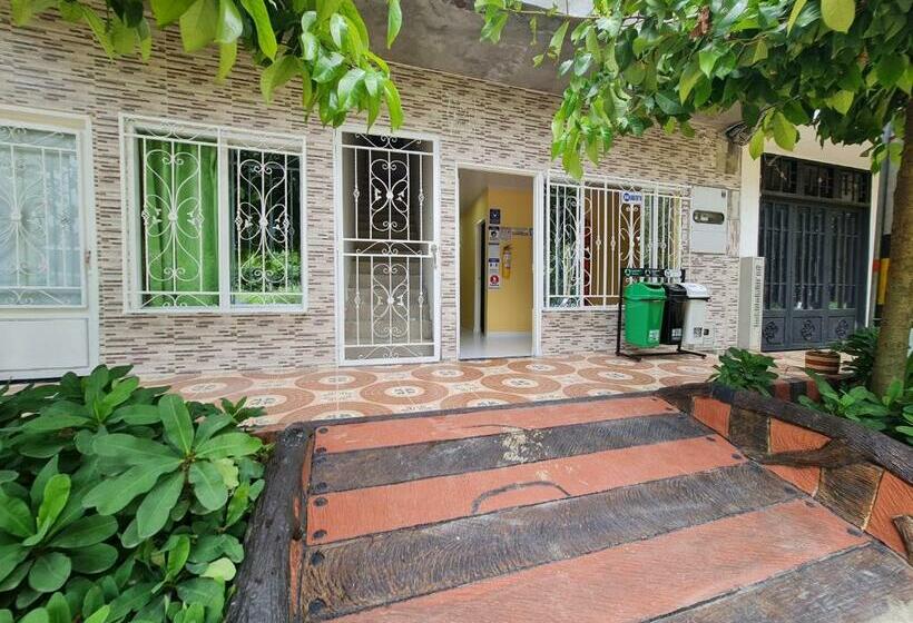 בית מלון כפרי El Emperador Doradal