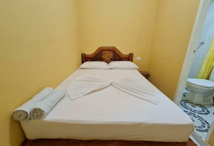 בית מלון כפרי El Emperador Doradal