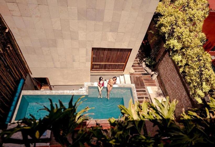 酒店 El Recinto Luxury