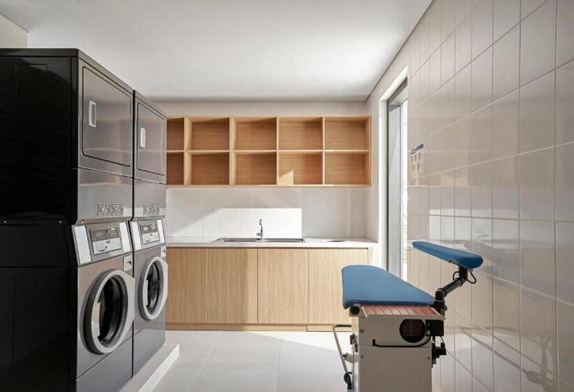 هتل Fairfield By Marriott South Binh Duong