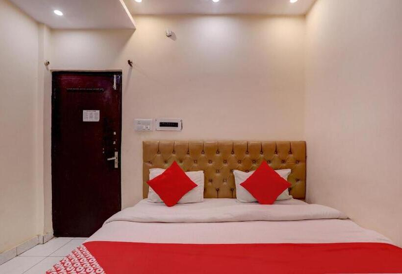 هتل Flagship 80874 Moon Palace