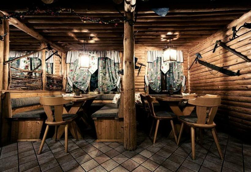 ホテル Flößerstube