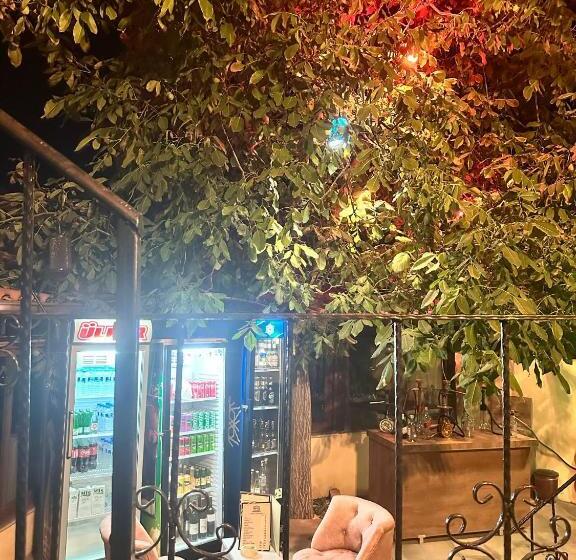 فندق Heritage Cave Inn