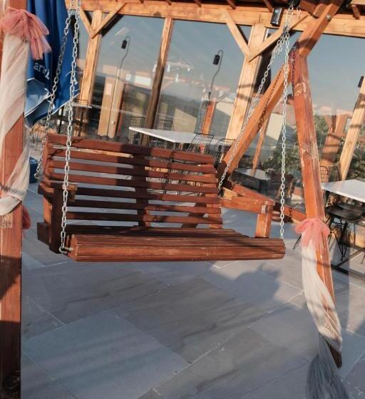 فندق Heritage Cave Inn