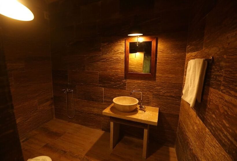 فندق Heritage Cave Inn