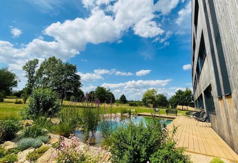 בית מלון כפרי Hertz